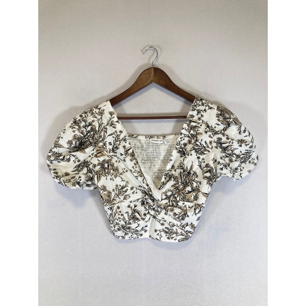 Cottagecore Midnight Sky Womens XL Cream Floral Twist Front Puff Sleeve Crop Top